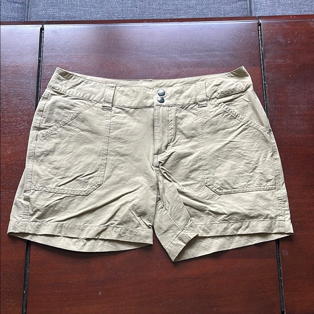 Patagonia hiking shorts size 10